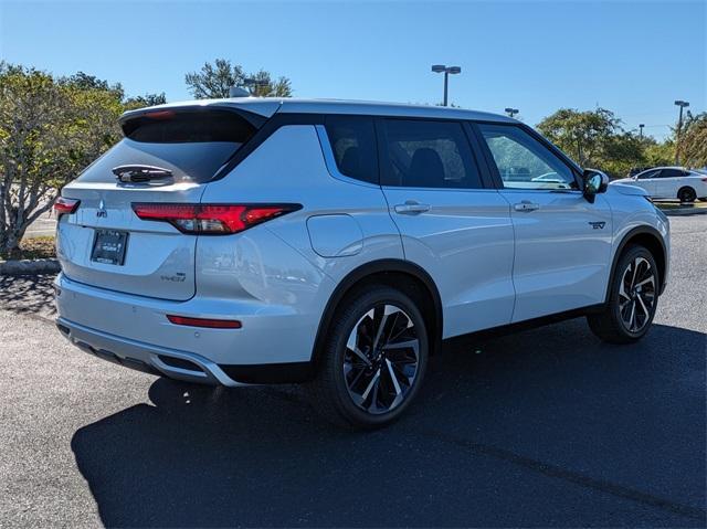 new 2025 Mitsubishi Outlander PHEV car, priced at $40,345