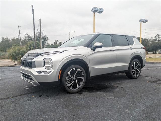 new 2024 Mitsubishi Outlander car, priced at $30,485