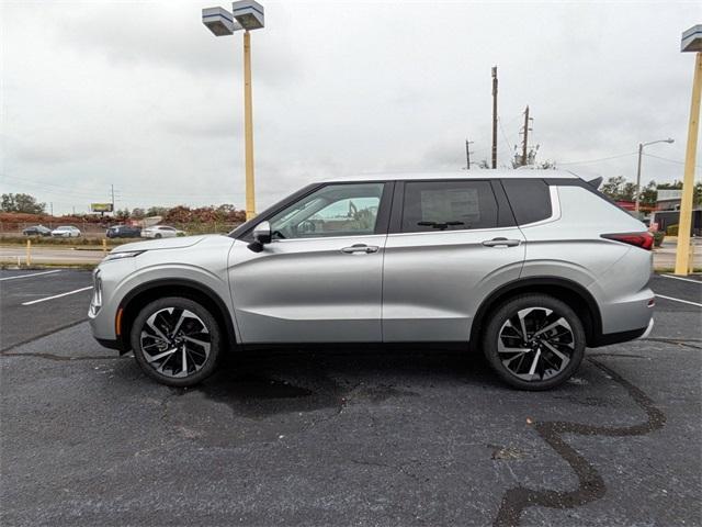 new 2024 Mitsubishi Outlander car, priced at $30,485