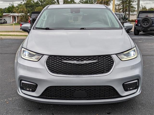 used 2023 Chrysler Pacifica Hybrid car, priced at $23,498
