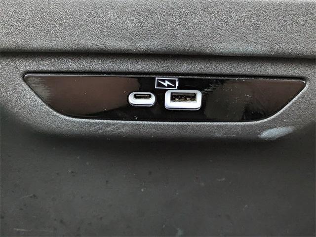 used 2023 Chrysler Pacifica Hybrid car, priced at $23,498