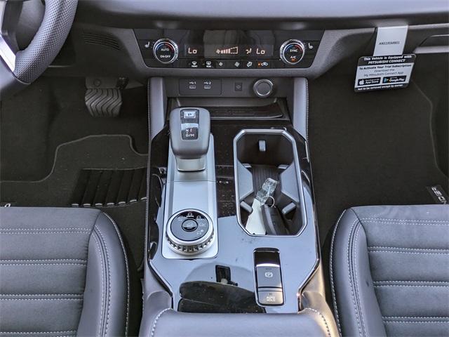 new 2025 Mitsubishi Outlander car, priced at $40,350