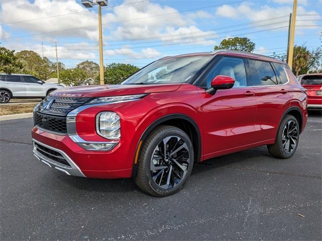 new 2024 Mitsubishi Outlander car, priced at $35,475