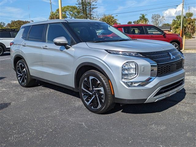 used 2024 Mitsubishi Outlander car, priced at $22,368