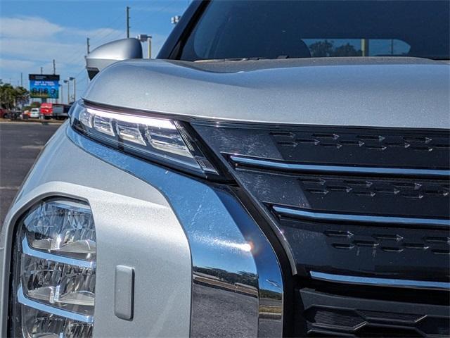 used 2024 Mitsubishi Outlander car, priced at $22,368