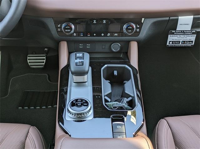 new 2025 Mitsubishi Outlander car, priced at $42,130
