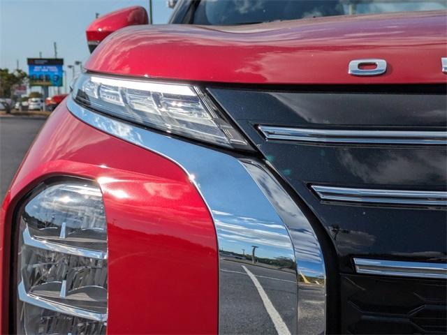 new 2025 Mitsubishi Outlander car, priced at $37,150