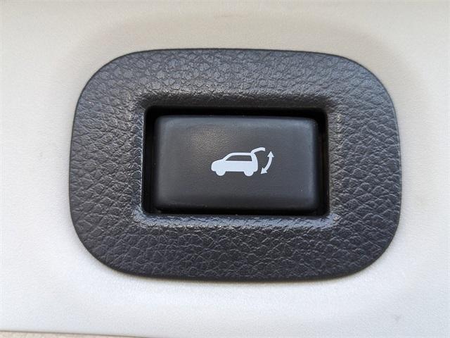 used 2017 Nissan Rogue car, priced at $13,927