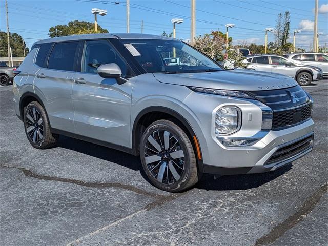 new 2025 Mitsubishi Outlander car, priced at $38,355