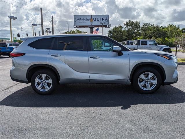 used 2023 Toyota Highlander car, priced at $33,298