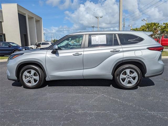used 2023 Toyota Highlander car, priced at $33,298