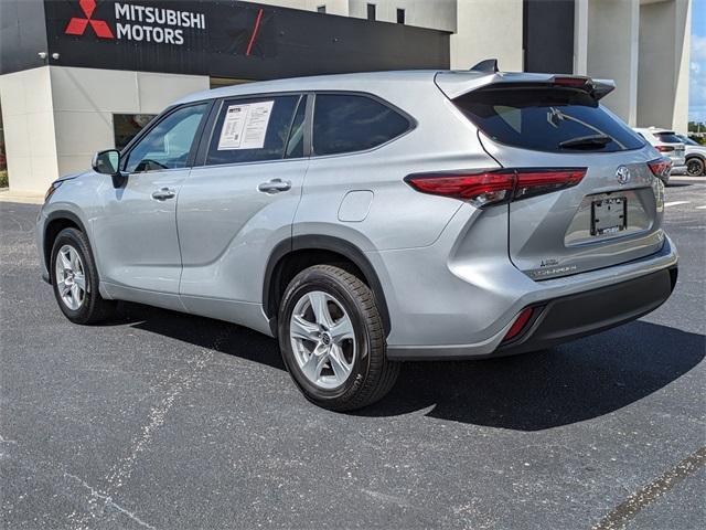 used 2023 Toyota Highlander car, priced at $33,298