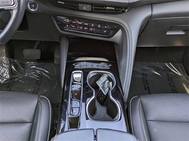 used 2023 Buick Envision car, priced at $18,998