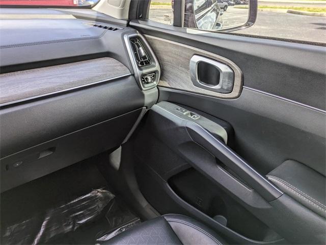 used 2022 Kia Sorento car, priced at $24,235