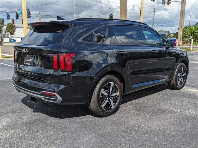 used 2022 Kia Sorento car, priced at $24,235