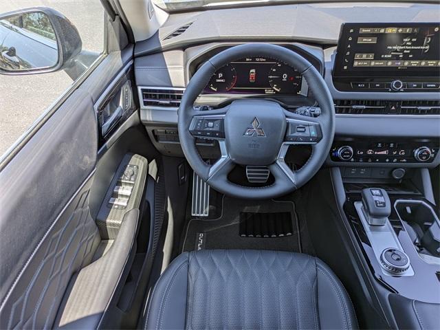 new 2025 Mitsubishi Outlander car, priced at $36,165