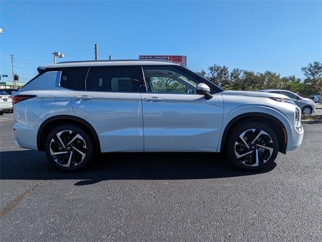 new 2024 Mitsubishi Outlander car, priced at $35,130