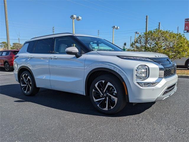 new 2024 Mitsubishi Outlander car, priced at $35,130