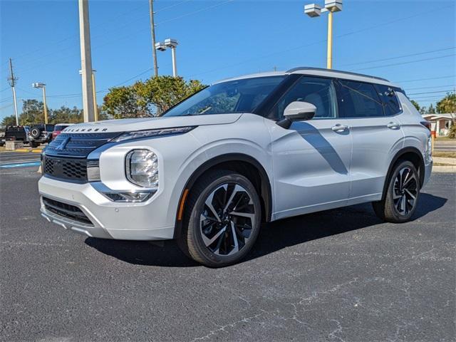 new 2024 Mitsubishi Outlander car, priced at $35,130