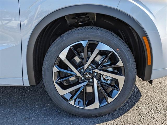 new 2024 Mitsubishi Outlander car, priced at $35,130