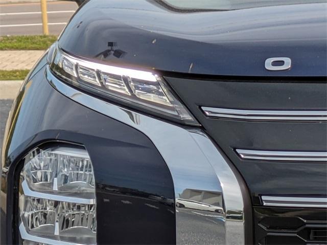 new 2025 Mitsubishi Outlander car, priced at $36,320