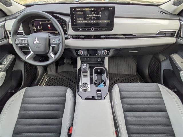 new 2025 Mitsubishi Outlander car, priced at $36,320