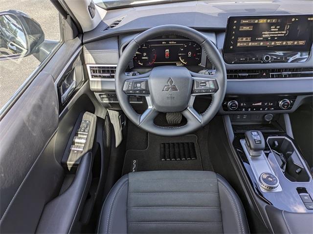 new 2025 Mitsubishi Outlander car, priced at $40,463