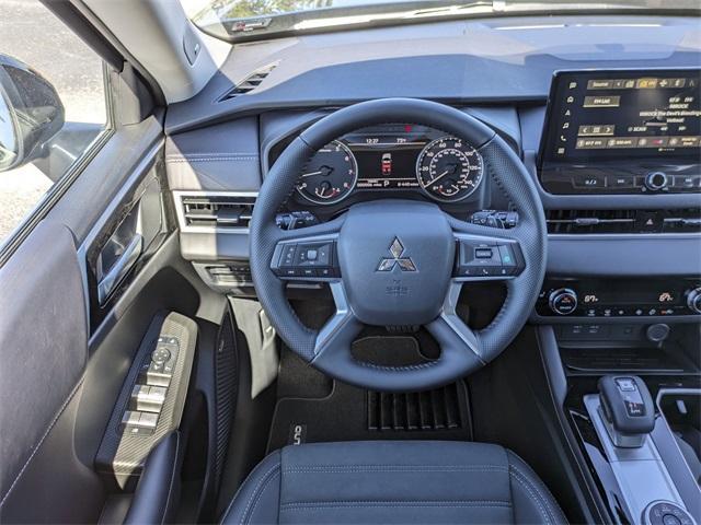 new 2025 Mitsubishi Outlander car, priced at $36,555
