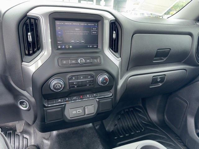 used 2024 Chevrolet Silverado 1500 car, priced at $32,998