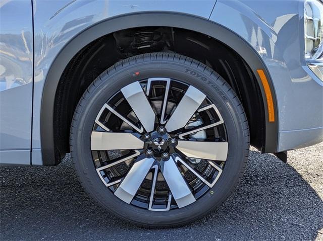 new 2025 Mitsubishi Outlander car, priced at $41,565