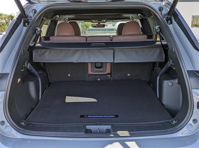 new 2025 Mitsubishi Outlander car, priced at $41,565