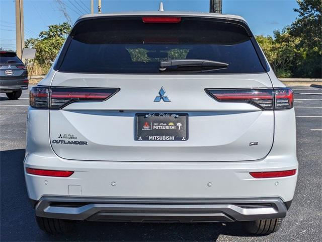 new 2025 Mitsubishi Outlander car, priced at $40,350