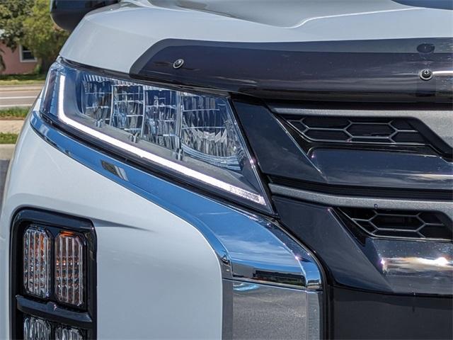 new 2025 Mitsubishi Outlander Sport car, priced at $30,060