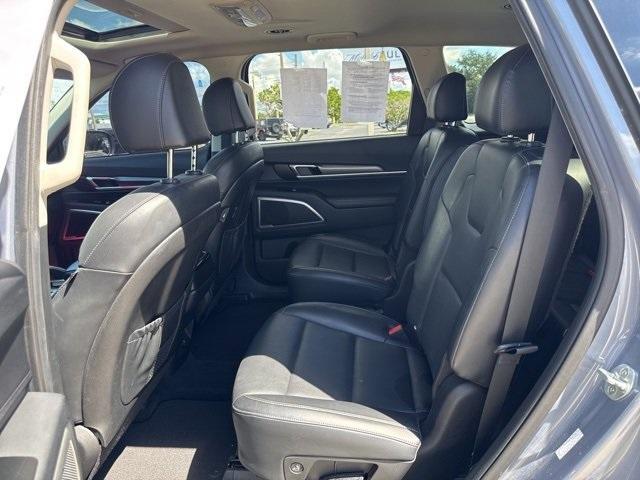 used 2022 Kia Telluride car, priced at $25,355