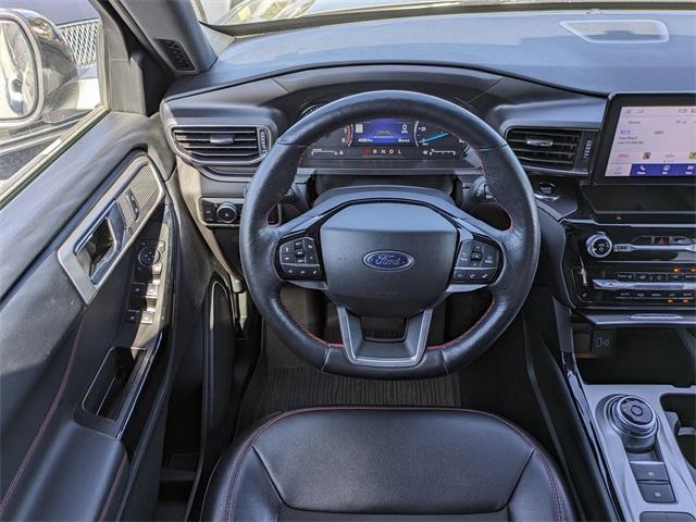 used 2023 Ford Explorer car, priced at $32,056