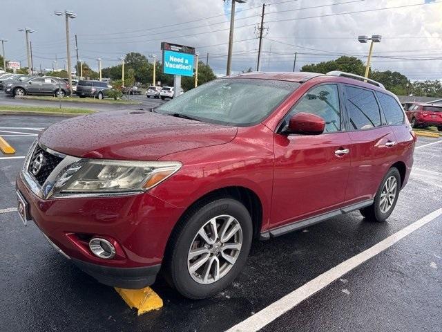 used 2016 Nissan Pathfinder car, priced at $9,998