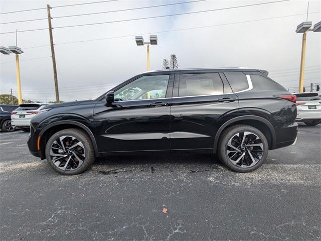 new 2024 Mitsubishi Outlander car, priced at $31,225