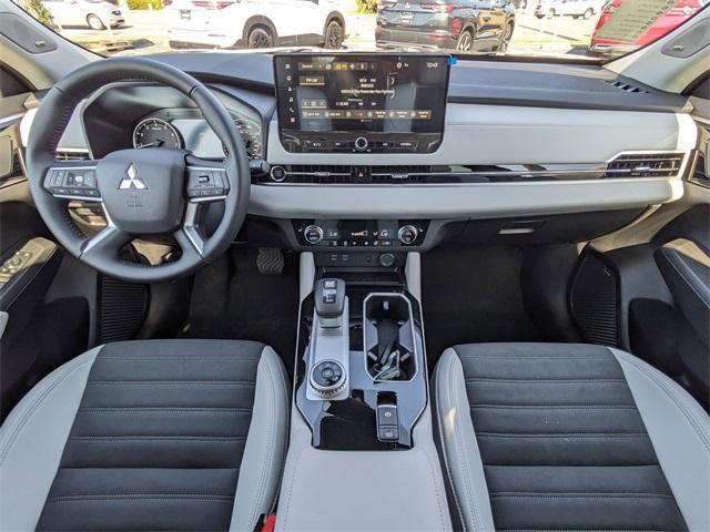 new 2025 Mitsubishi Outlander car, priced at $37,025
