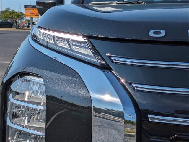 new 2025 Mitsubishi Outlander car, priced at $37,025