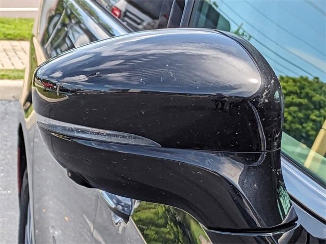 used 2021 Chrysler Pacifica Hybrid car, priced at $20,491