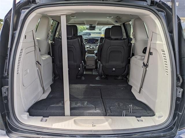 used 2021 Chrysler Pacifica Hybrid car, priced at $20,491