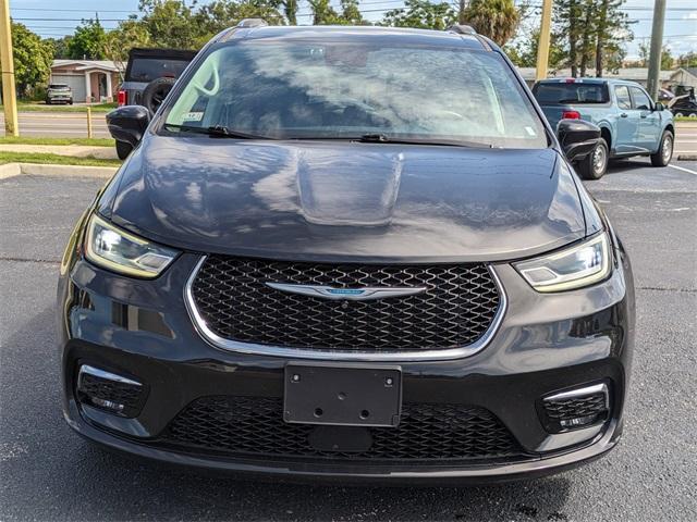 used 2021 Chrysler Pacifica Hybrid car, priced at $20,491