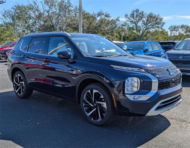 new 2024 Mitsubishi Outlander car, priced at $34,630