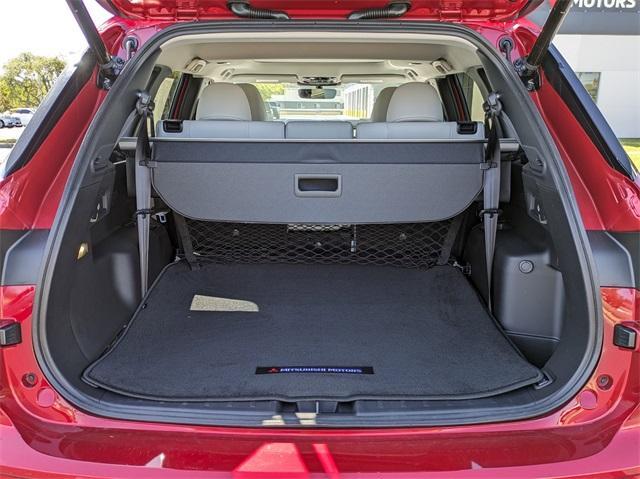 new 2025 Mitsubishi Outlander car, priced at $36,645