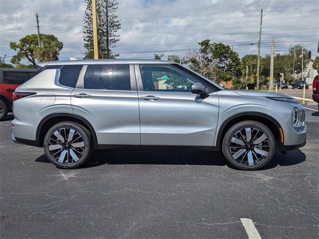 new 2025 Mitsubishi Outlander car, priced at $38,355