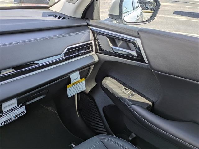 new 2025 Mitsubishi Outlander car, priced at $38,355