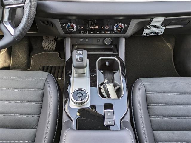 new 2025 Mitsubishi Outlander car, priced at $38,355