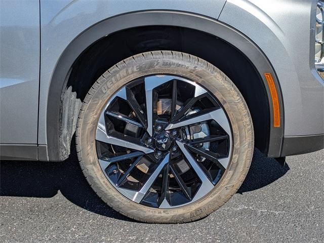 used 2024 Mitsubishi Outlander car, priced at $22,588