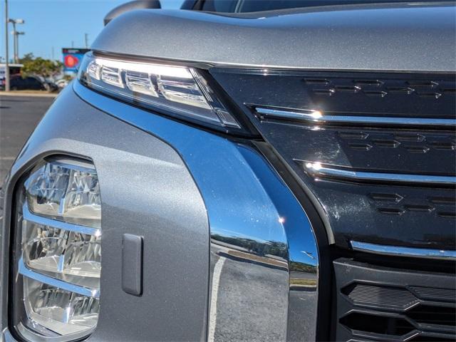 used 2024 Mitsubishi Outlander car, priced at $22,588