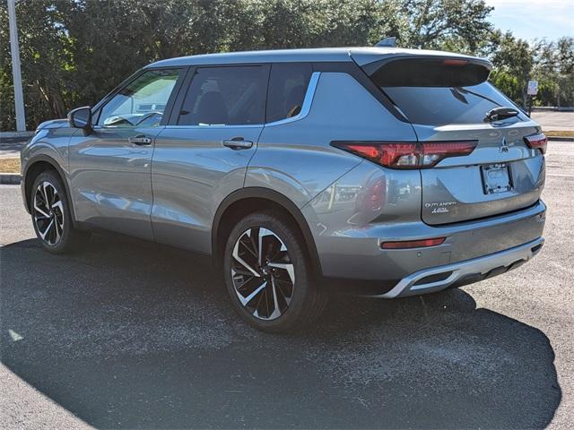 used 2024 Mitsubishi Outlander car, priced at $22,588